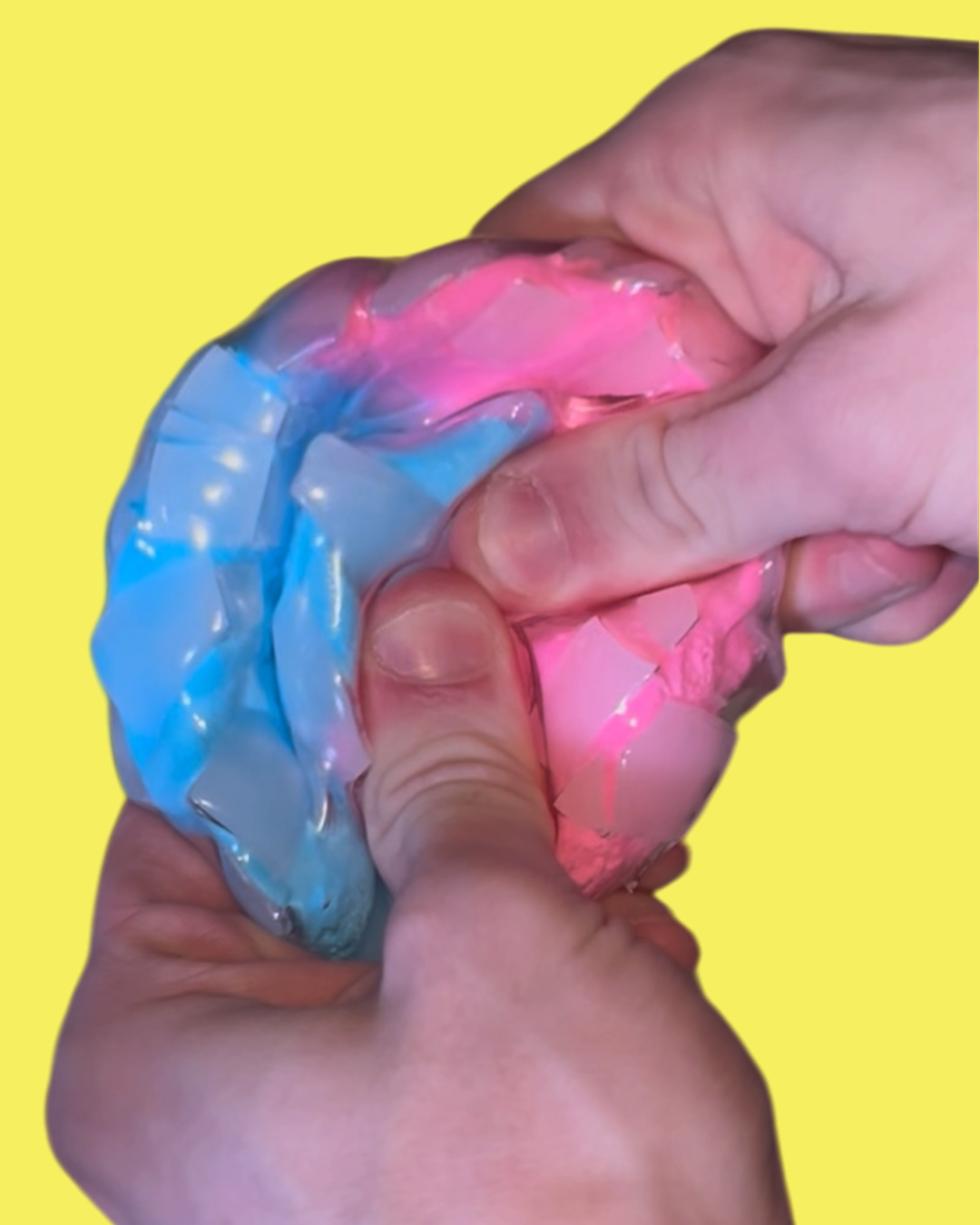 Crispy Wax Ball Squishy